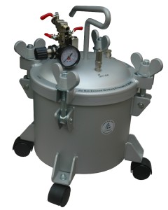 paint pressure tank 10 liter with agitator on rollers